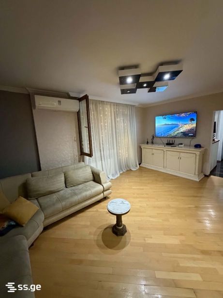 aglazde st. - 4 rooms