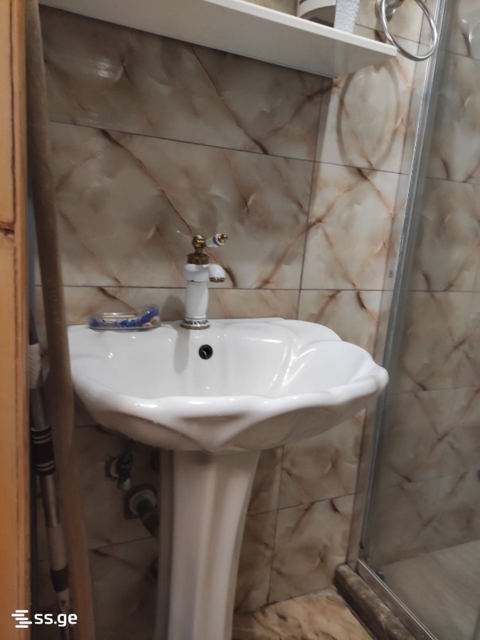 Sherif Khimshiashvili Ave 1 - 4 rooms