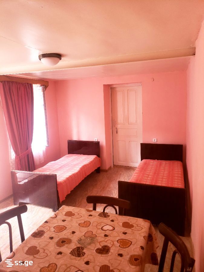 Iashvili st. 47 - 2 rooms