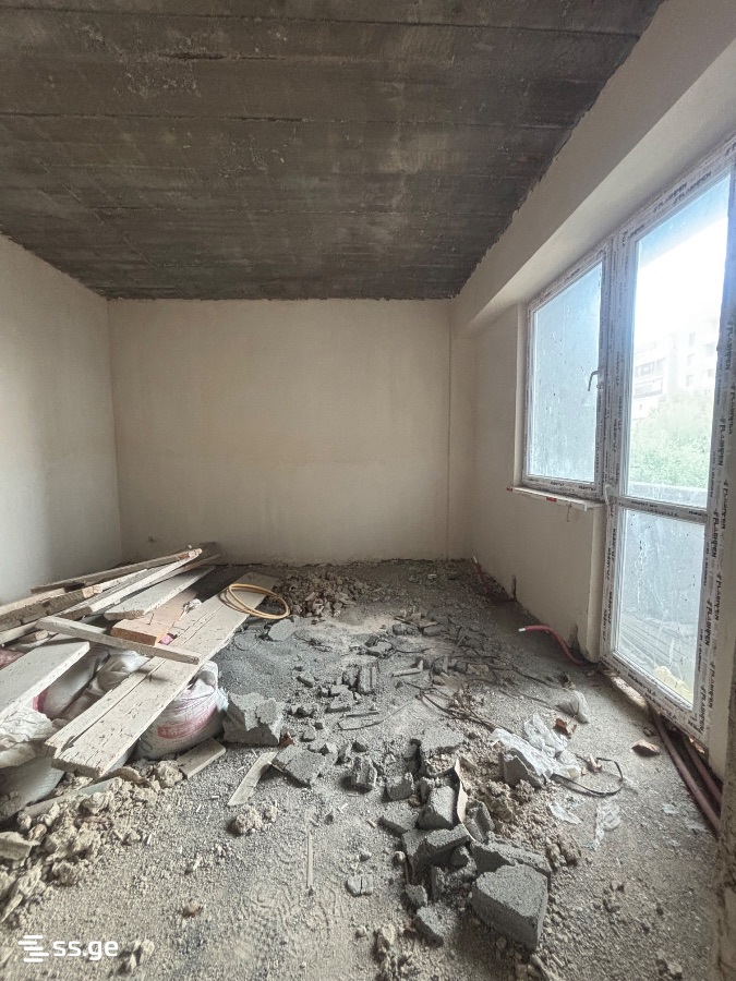 poti st. 1 - 3 rooms