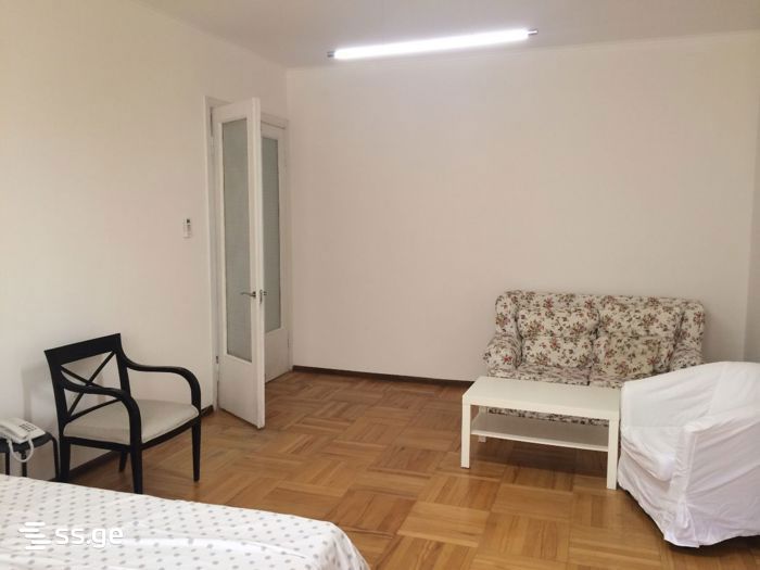 i. nikoladze st. - 1 rooms