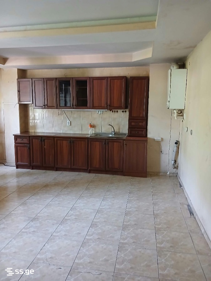 aglazde st. აგლაძის 39 - 4 rooms