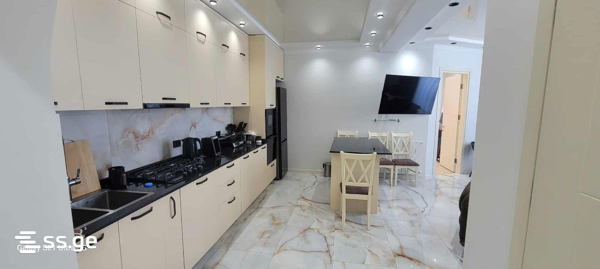 Sh. Inasaridze St. 7 - 4 rooms
