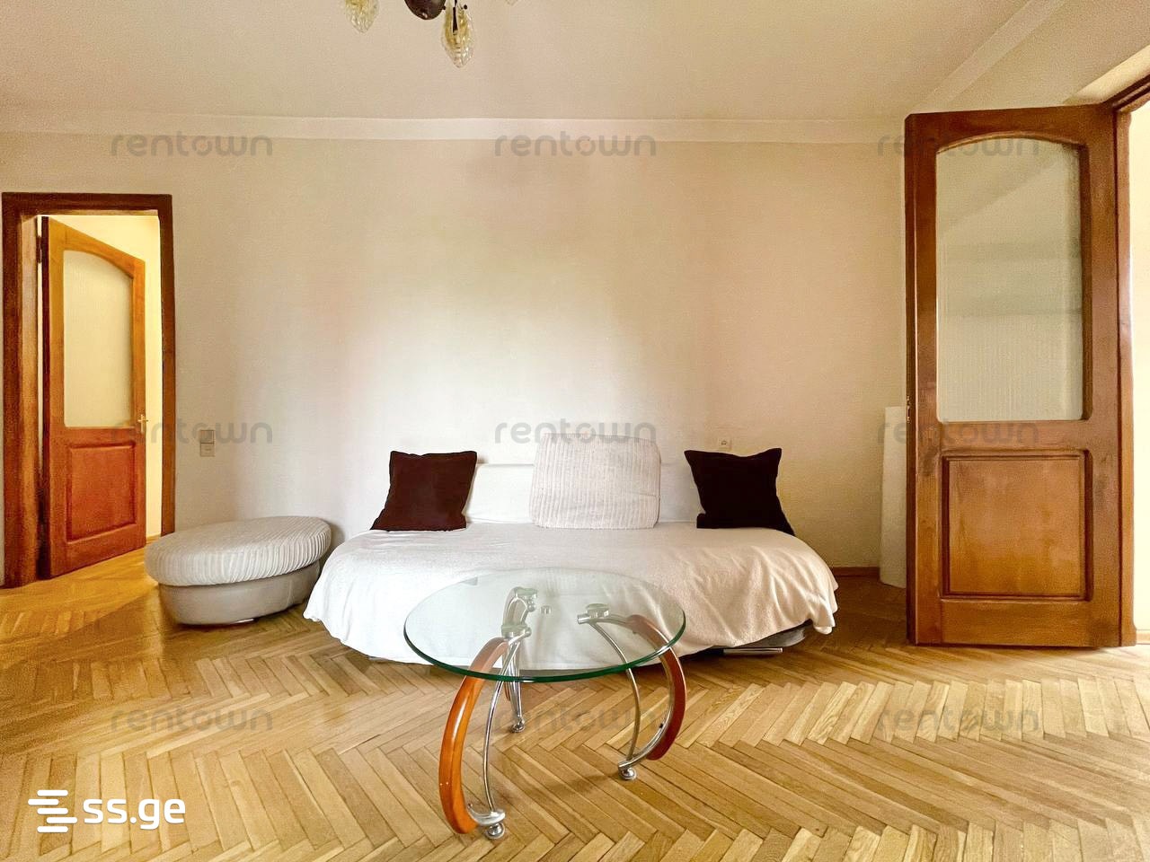 shiraqi st. 3 - 3 rooms