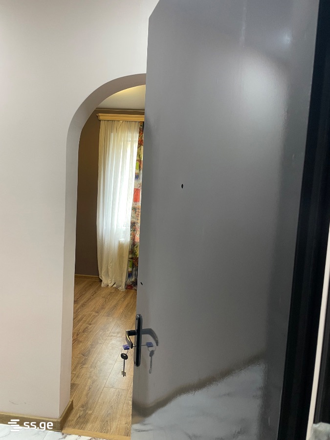 68 - 1 rooms