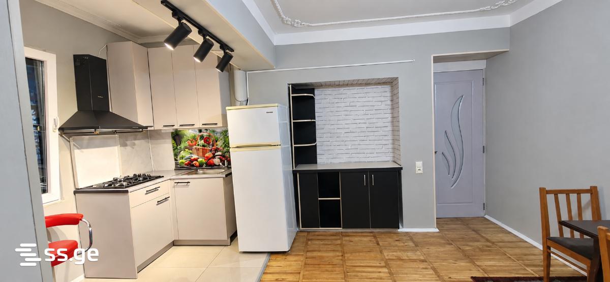 B. Zghenti St. 11 - 2 rooms