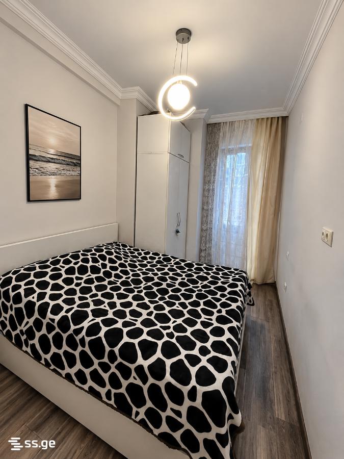 Sh. Inasaridze St. 8 - 3 rooms