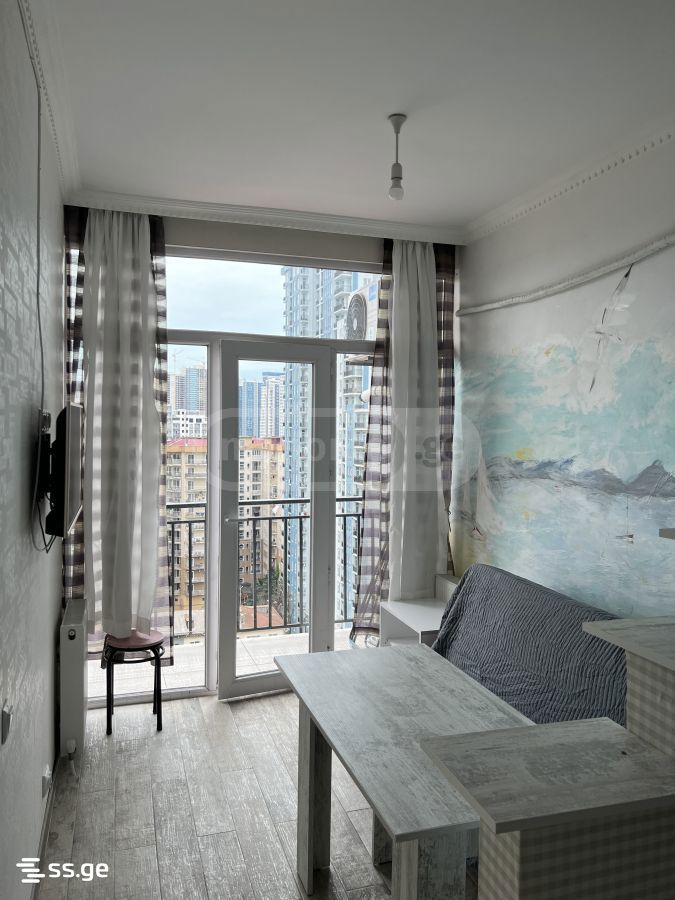 92) 40 - 2 rooms