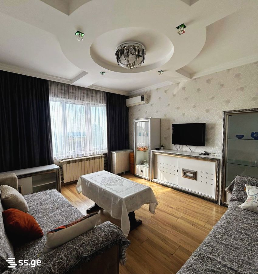 4 - 4 rooms