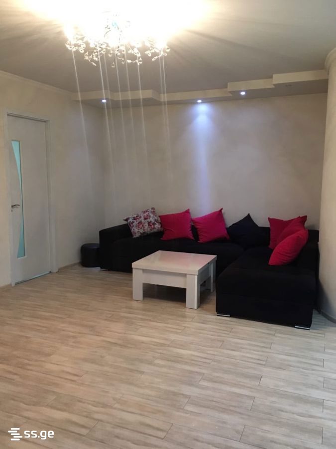 Khulo Street 7 - 3 rooms