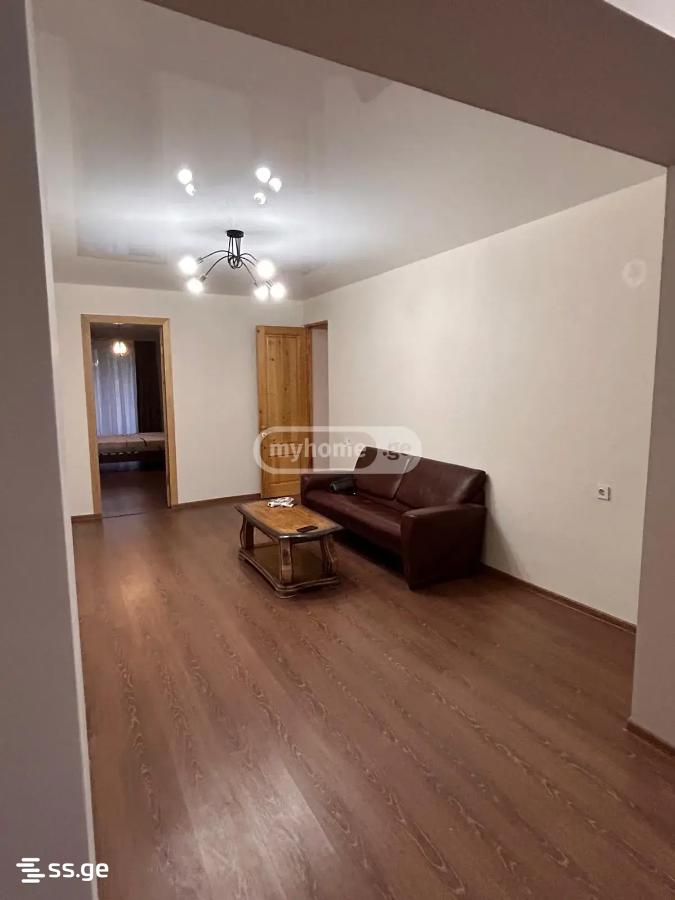 a.wereTlis avenue - 3 rooms