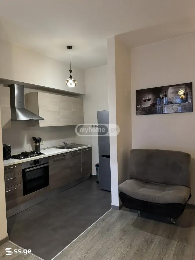 kazbegi st. 1 - 4 rooms