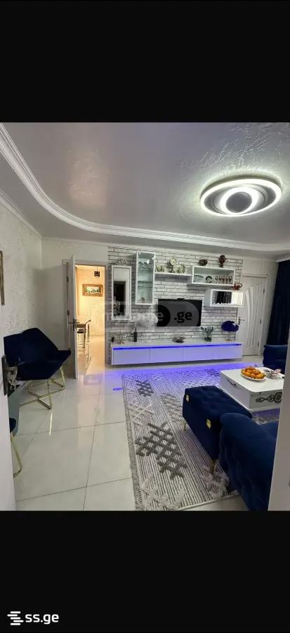 R. Nizharadze st. 1 - 4 rooms