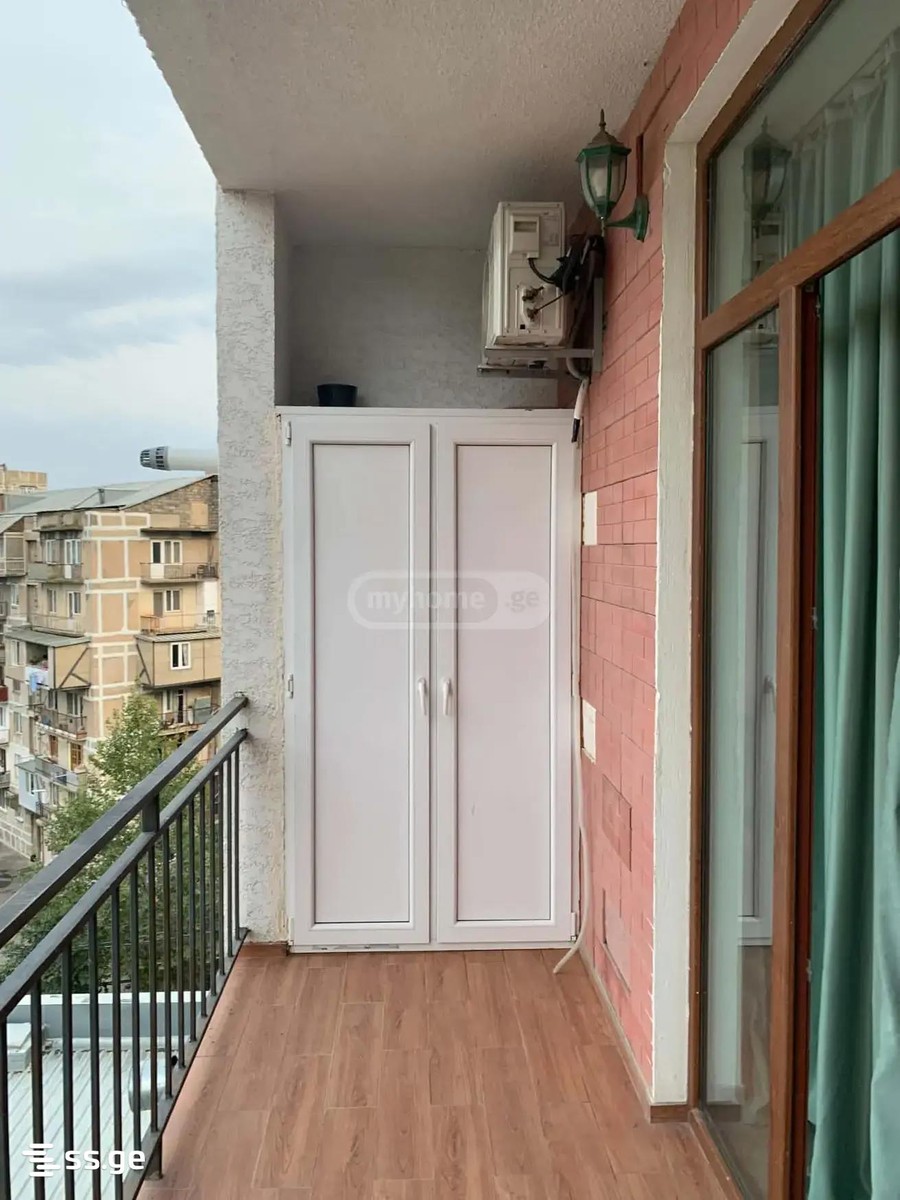 Arzakan Emukhvari st. - 1 rooms