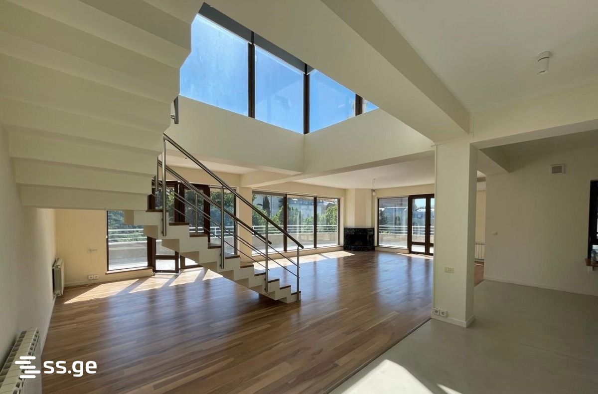 chanturia st. 5 - 5 rooms