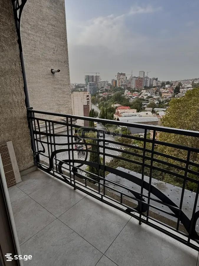 Iunkerta st. 1 - 5 rooms