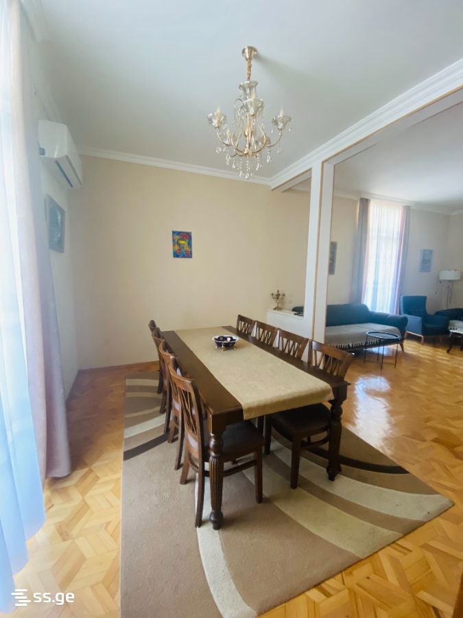 94 - 5 rooms