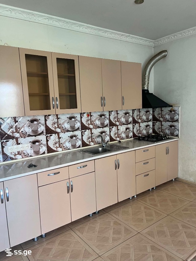 III Microdistrict - Varketili  40 - 4 rooms