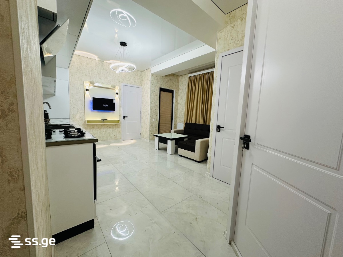 6 - 3 rooms