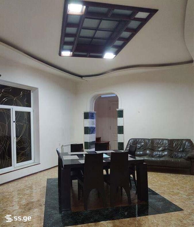 g. tabidze st. 15 - 4 rooms
