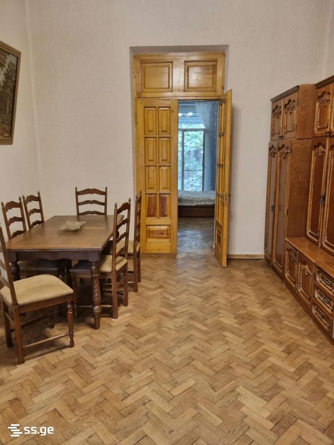 bako st. 6 - 4 rooms