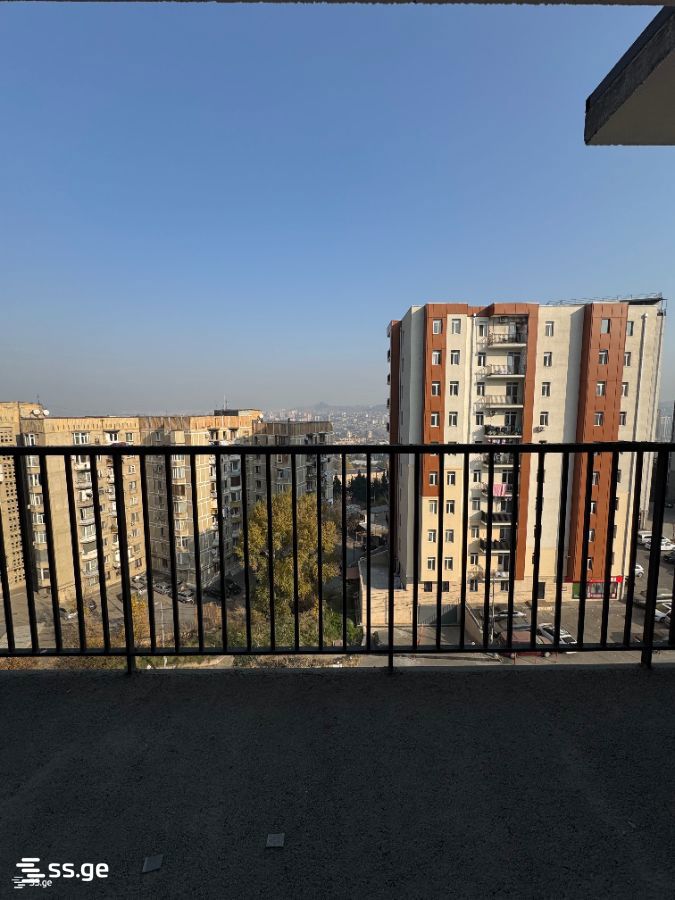 Mukhran Machavariani st. 18 - 4 rooms