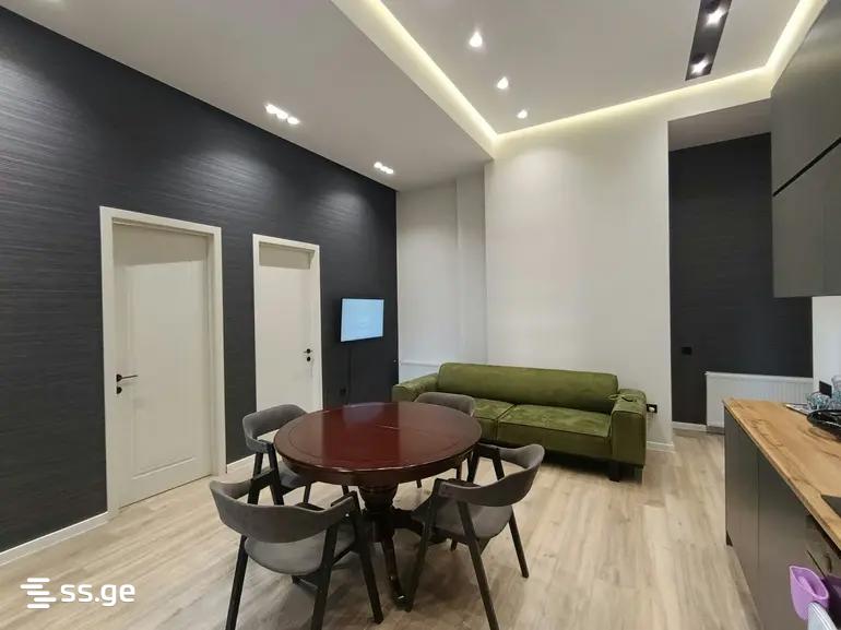 parnavaz mepe avenue 35 - 3 rooms