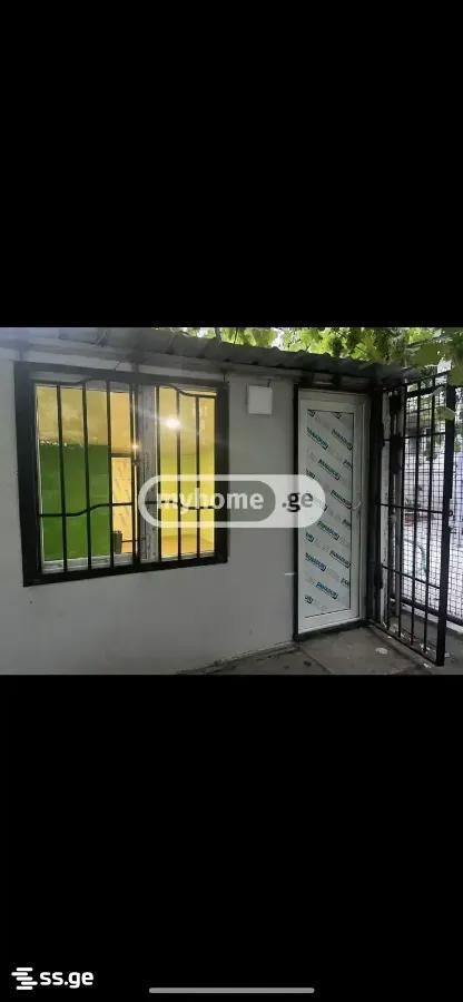 a.wereTlis avenue - 1 rooms