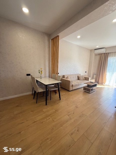chkondideli st. - 3 rooms