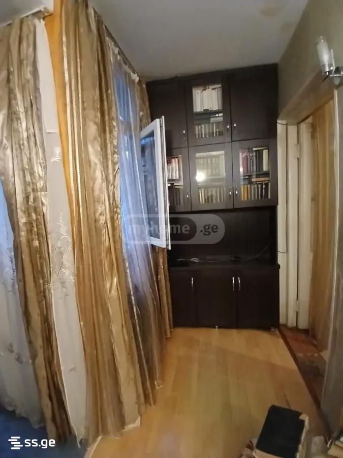 shio mgvimeli st. 0 - 1 rooms