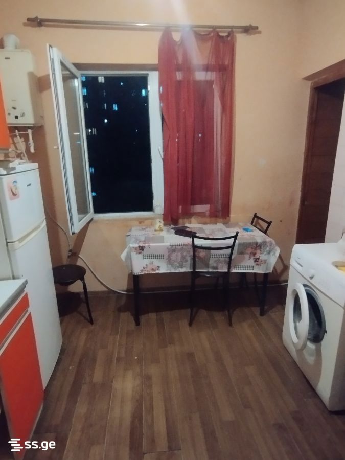 microdistrict II - Varketili zemo plato  კორპ2ბინა125 - 2 rooms
