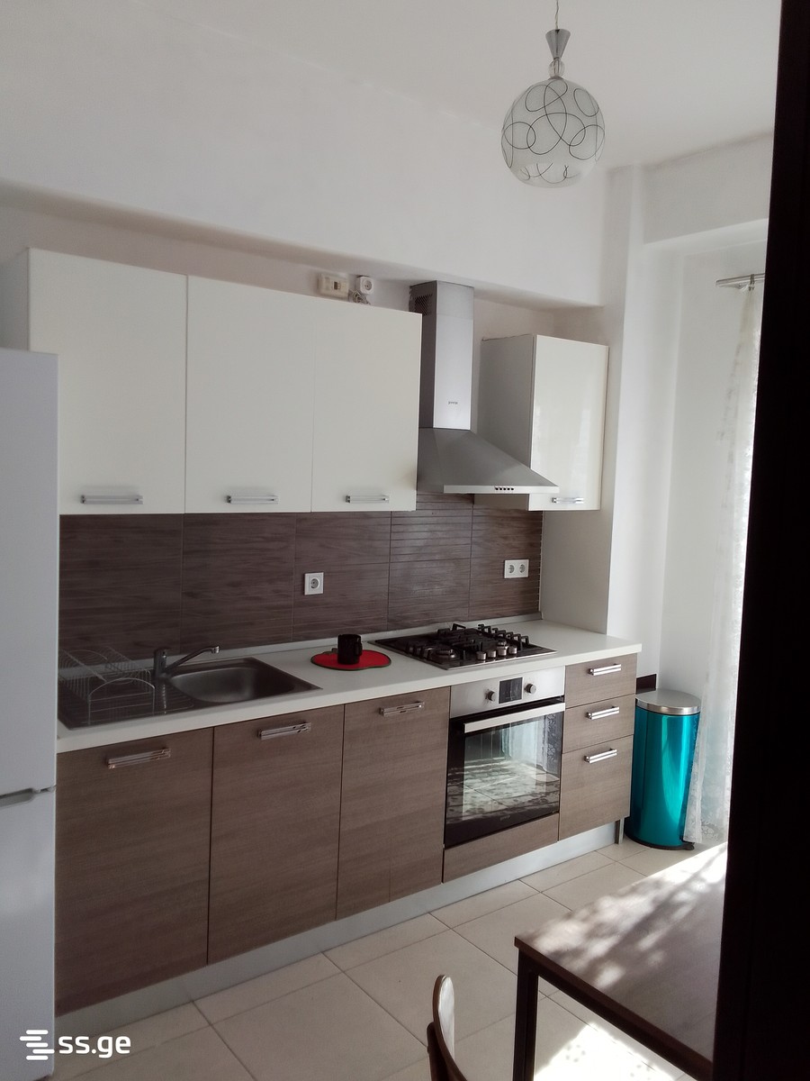 nucubidze st. 82 - 3 rooms
