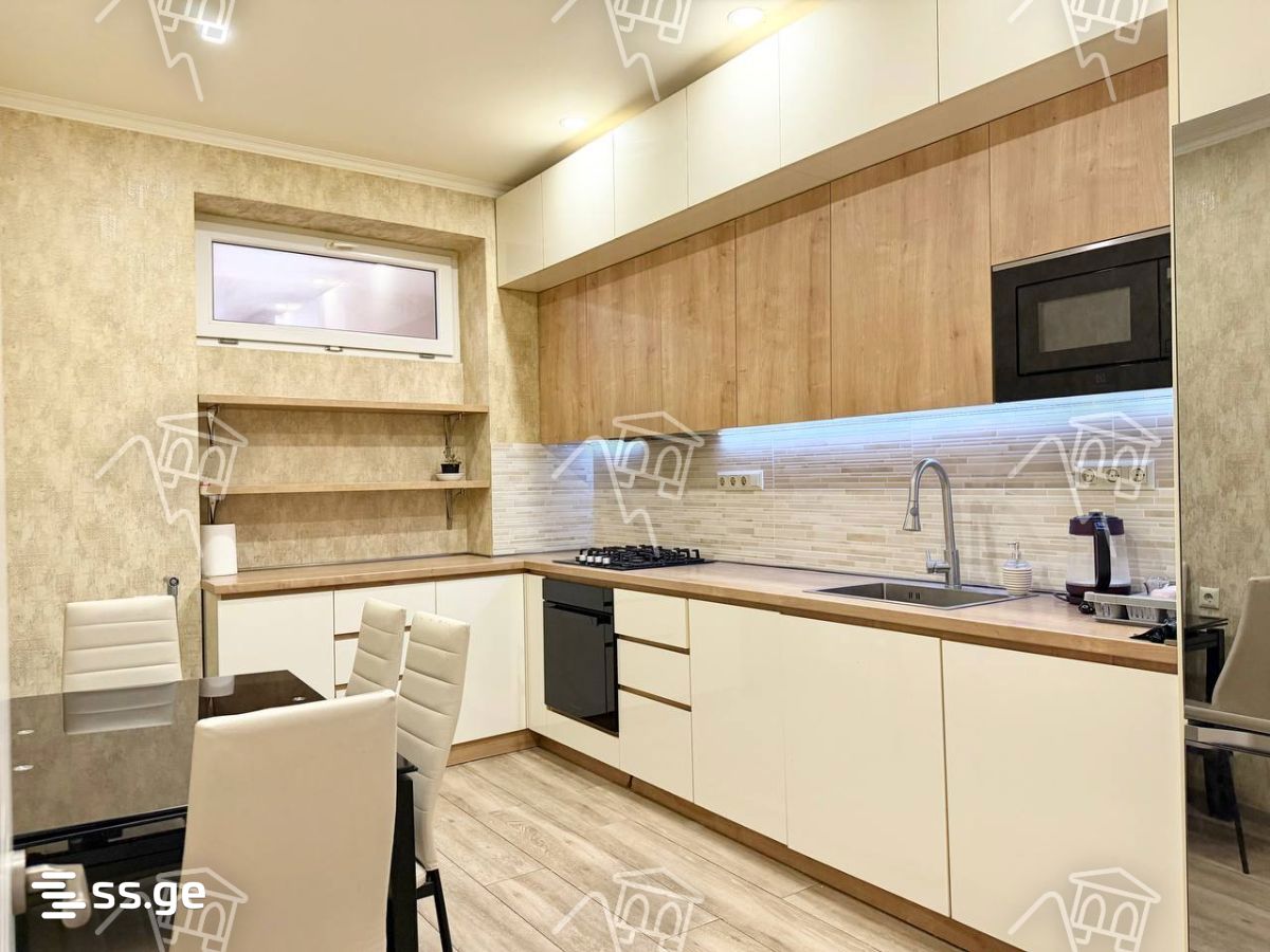 Kazbegi avenue 49 - 4 rooms