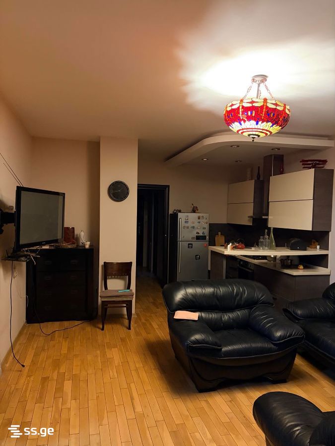 n. zhvania st. 10 - 3 rooms