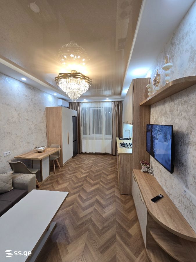 1 - 1 rooms