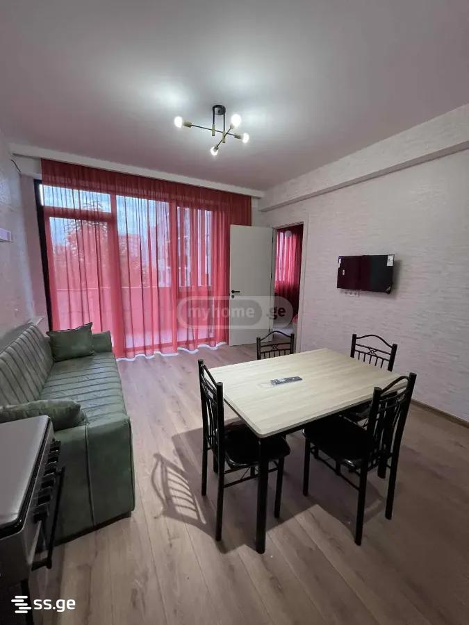 Vepkhistkaosnis st. 82 - 2 rooms