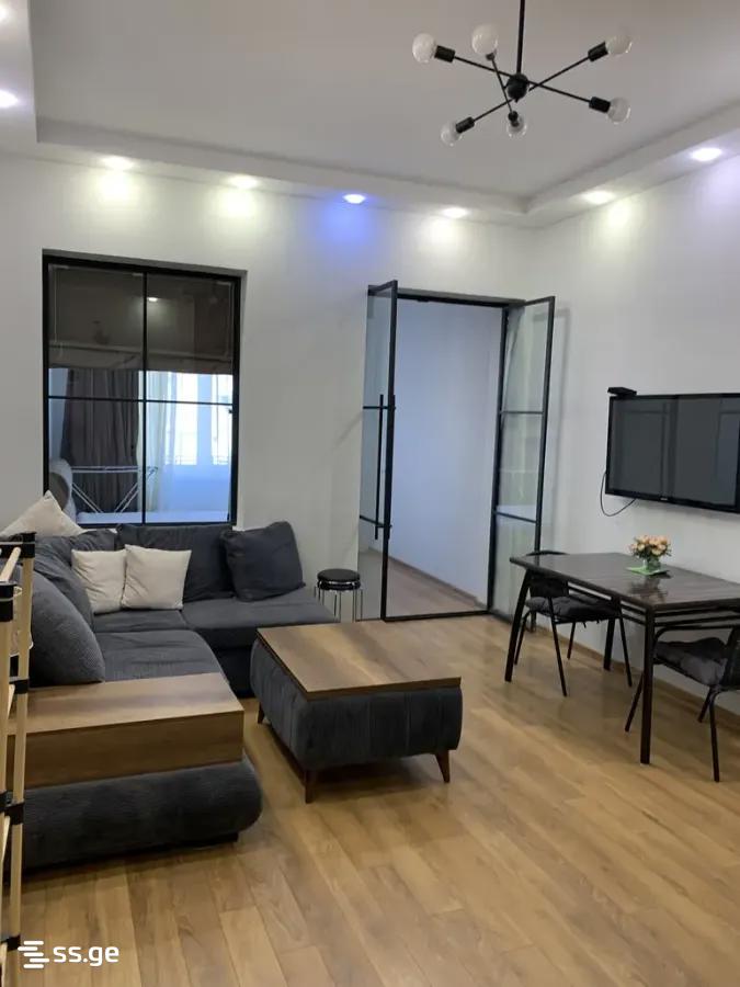 paliashvili st. 66 - 2 rooms