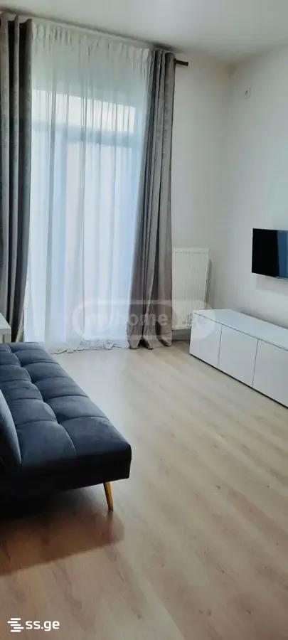 Bob walsh st. - 3 rooms