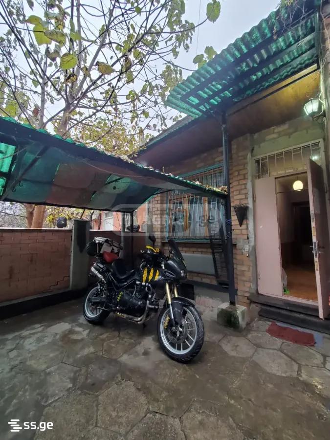 u. chkheidze st. - 3 rooms