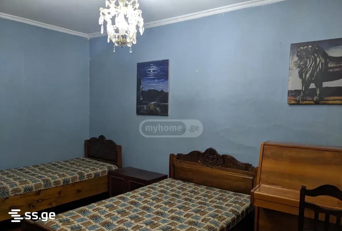 pirosmani st. - 3 rooms