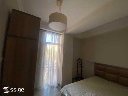 Memed Abashidze st. №19 ის მიმდებარედ - 3 rooms