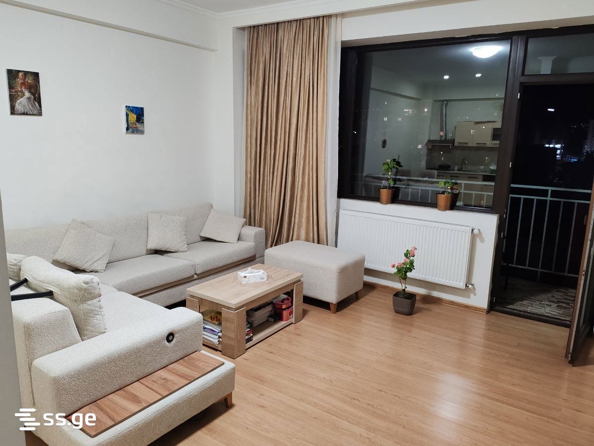 nucubidze st. 72 - 2 rooms