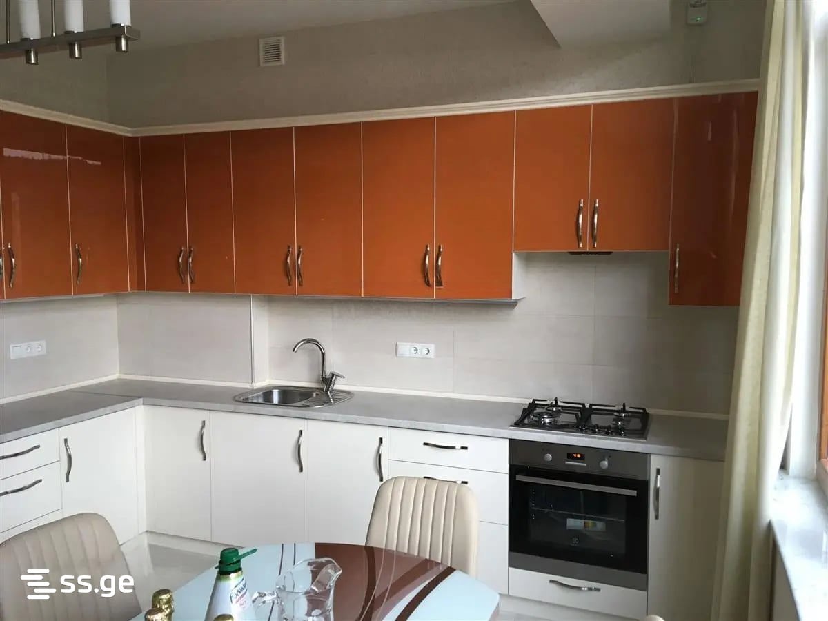 al. ioseliani st. - 4 rooms