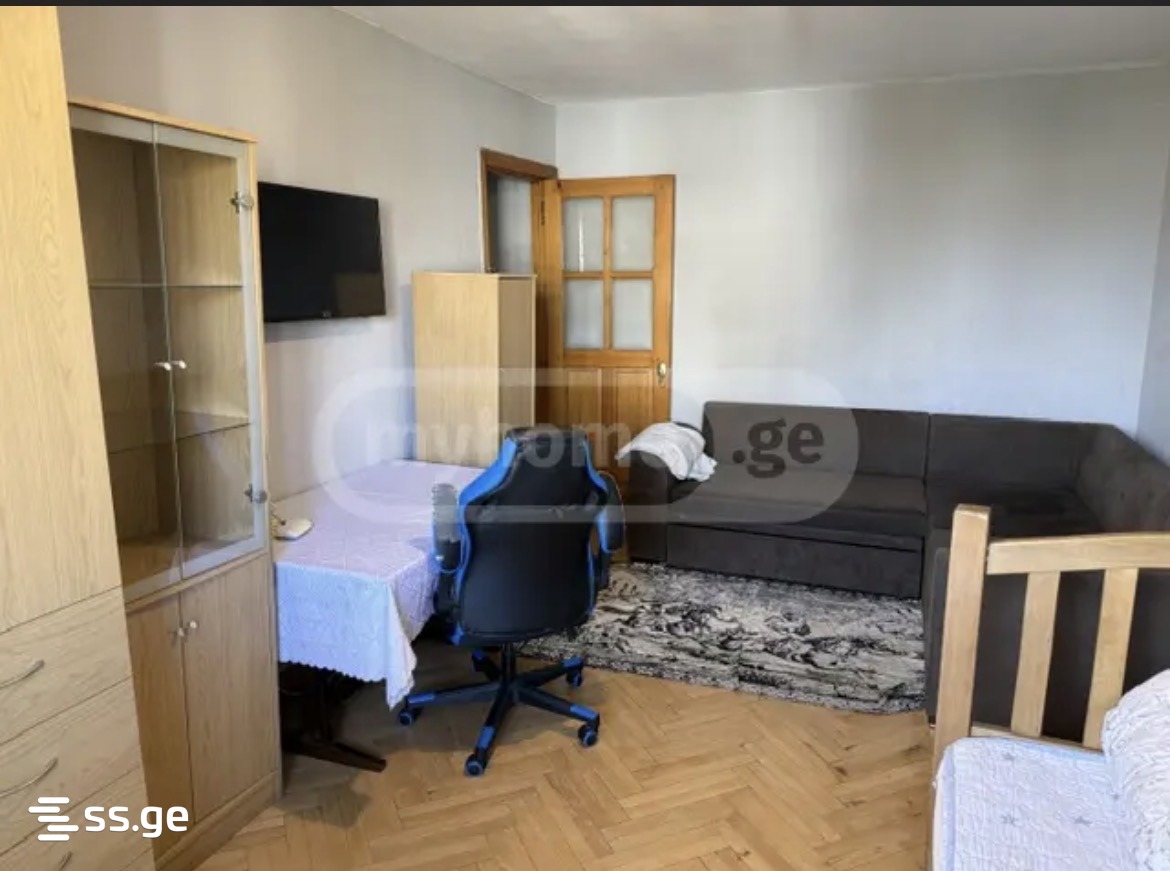 pekini st. 14 - 1 rooms