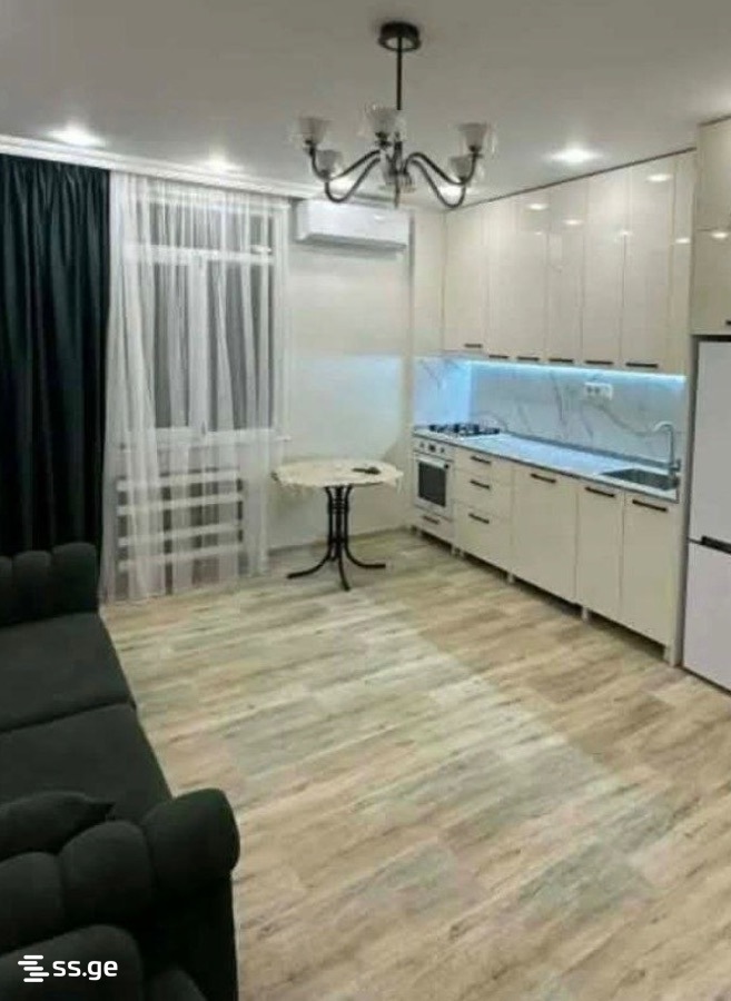 Ketevan Tsamebuli St. 35 - 3 rooms