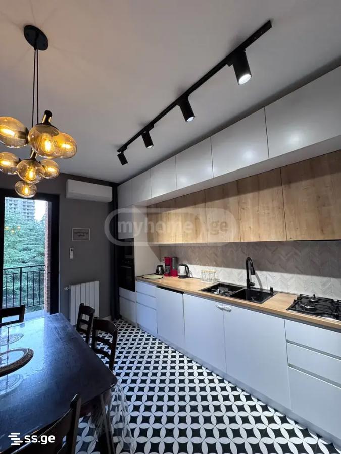 Politkovskaya St (jikia st.) - 3 rooms