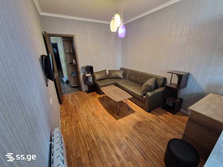 Firosman St. 18 - 2 rooms