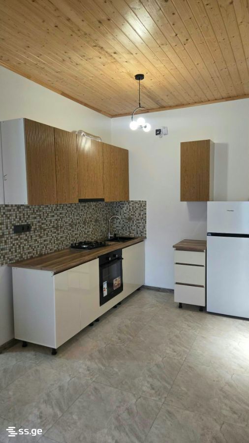 Arzakan Emukhvari st. 3 - 2 rooms