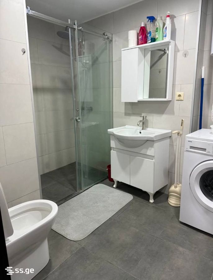 Adlia Street 1 - 3 rooms