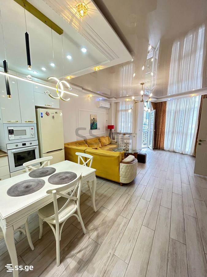 Sh. Inasaridze St. 7 - 3 rooms